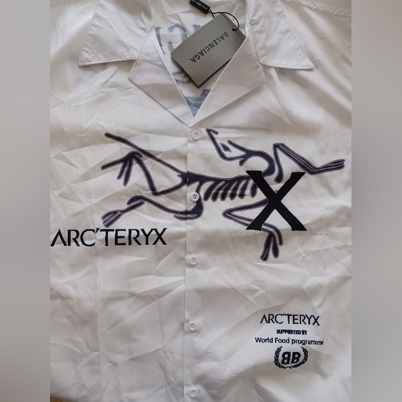 NWT Fashion Design Like Balenciaga X Arcteryx Button Down Shirt Size M - Picture 4 of 6